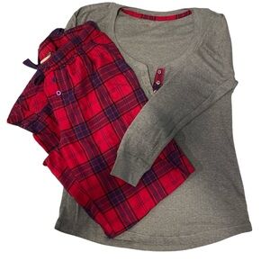 Natural Reflections Pajamas Size Medium